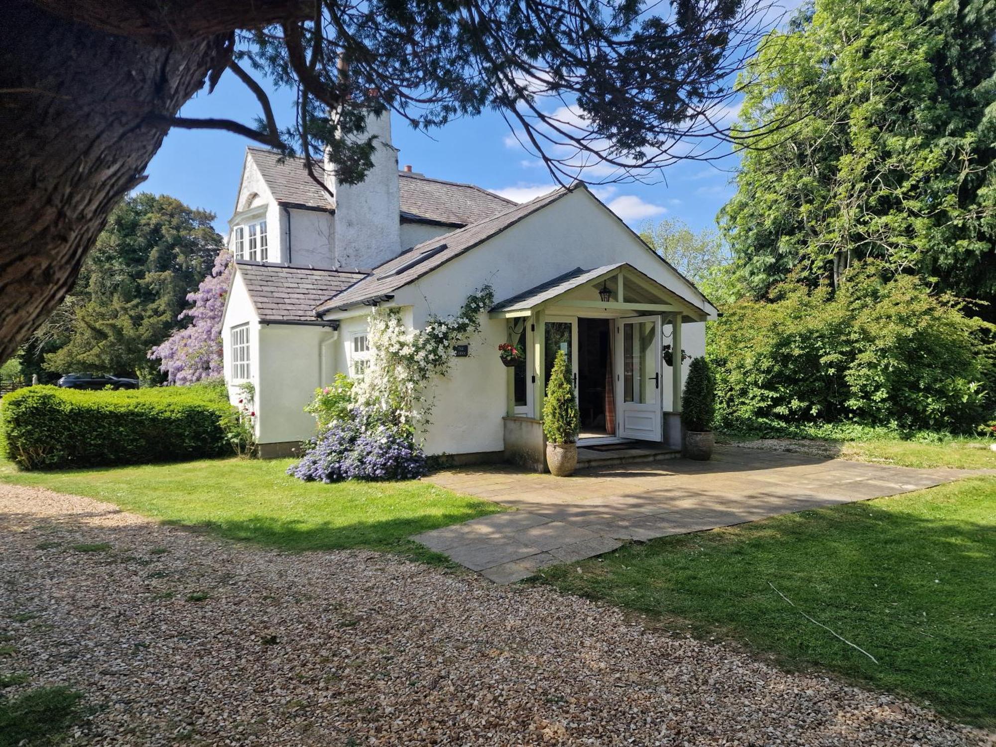 Glyn Isa Country House B&B And Self Catering Apartments 康威 外观 照片