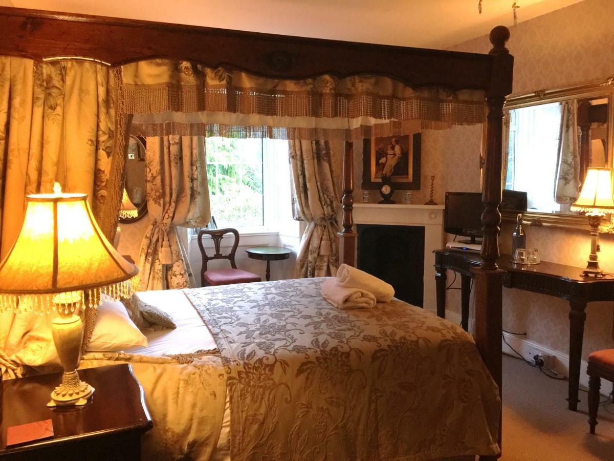 Glyn Isa Country House B&B And Self Catering Lodge 康威 外观 照片